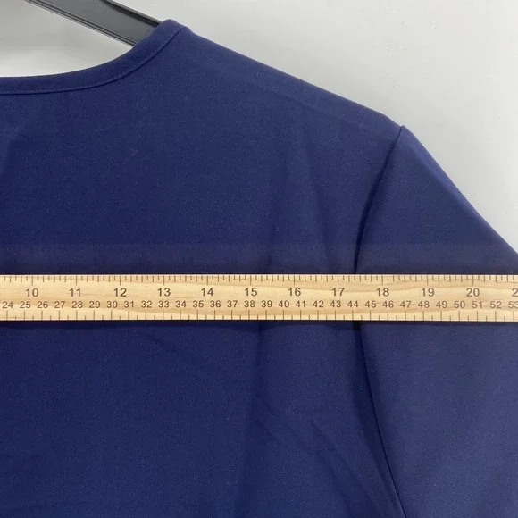 Figs Shirt Womens 4XL Navy Casma Scrub Top Three Pocket Short Sleeve Medical - Picture 7 of 8